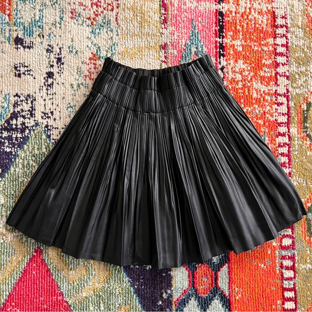 Lulus Lead the Pack Black Pleated Began Leather Mini Skirt